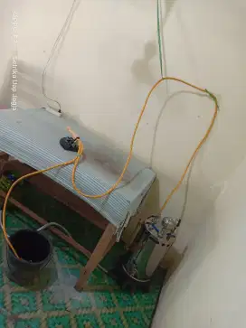 Mesin pengering,setrika uap,kepala setrika,meja,timbangan digital