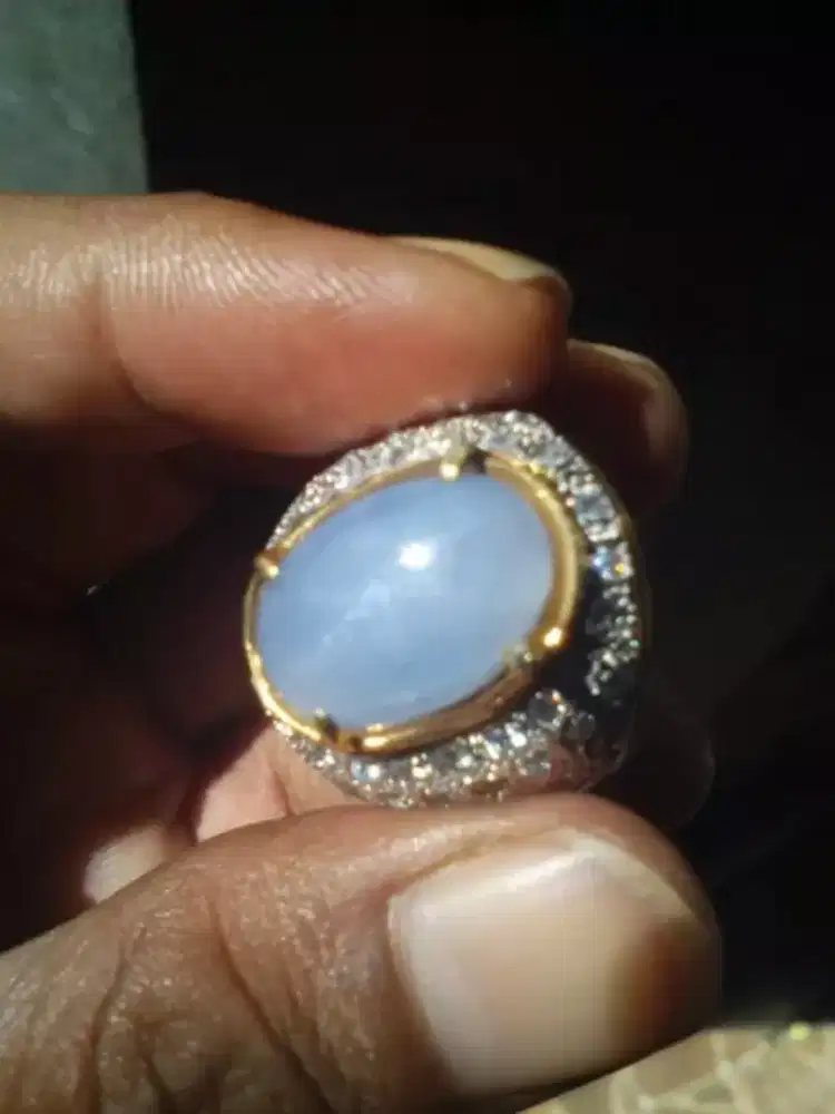 Natural sapphire 9,9 crad. burma