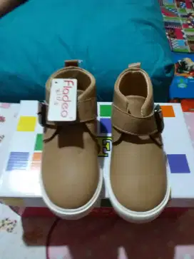 Sepatu anak anak fladeo biege