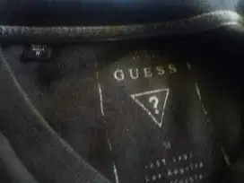 crewneck guess three tone colour
