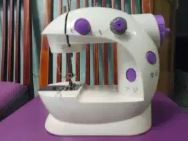Mesin Jahit Mini