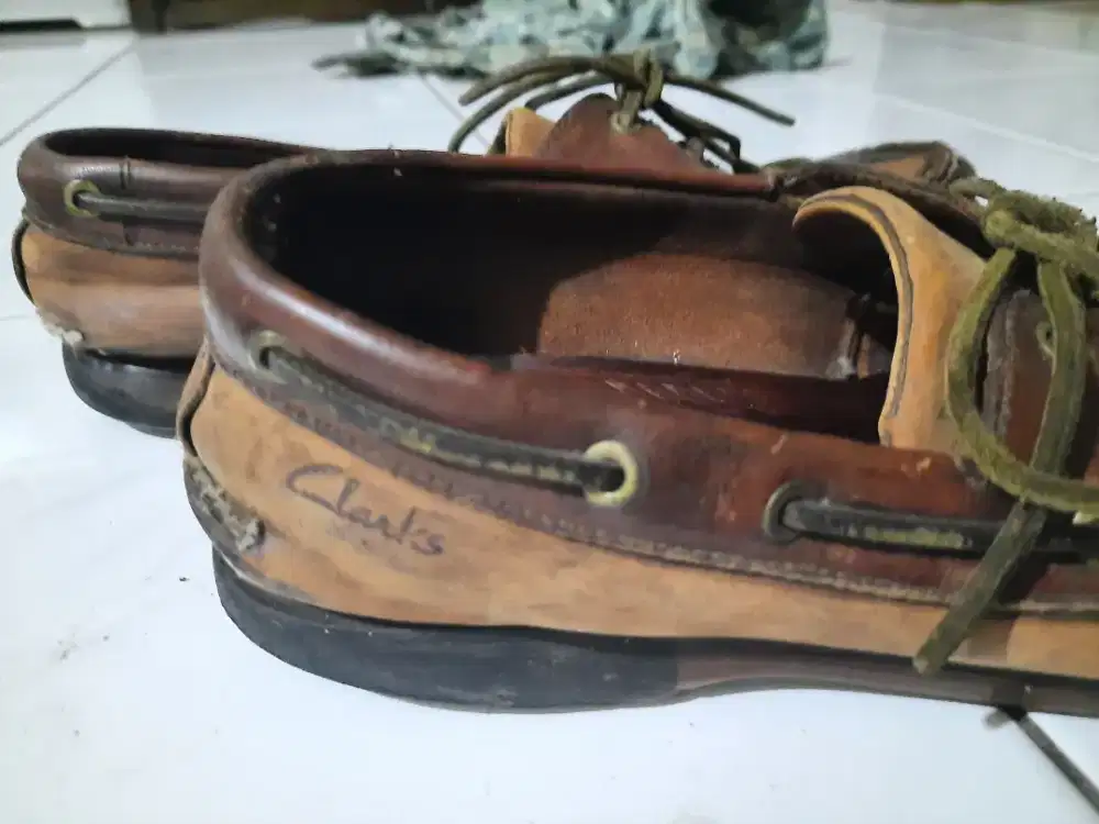 Jual Sepatu  CLARKS  Size 40 -41