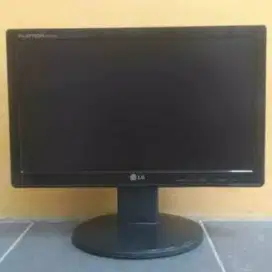 LCD Monitor LG 16in Wide (W1642S)