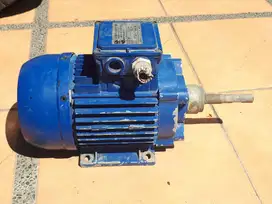3 Phase Motor GVR POMPEE SRL Italy 0.55 KW / 50 hz / 1400 rpm (A-450)
