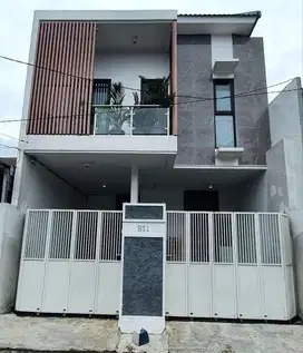 jual cepat??Rumah 2 lantai siap huni green mansion ngigas Tropodo