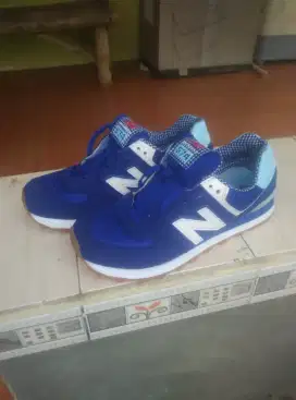 New Balance Classic WL574SPB