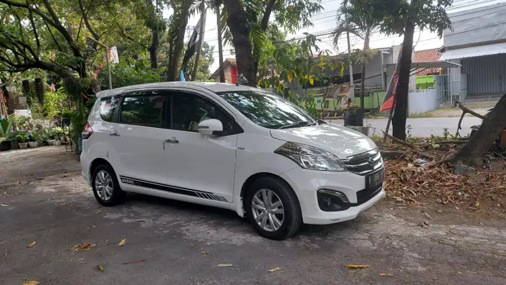 Ertiga Diesel Hybrid