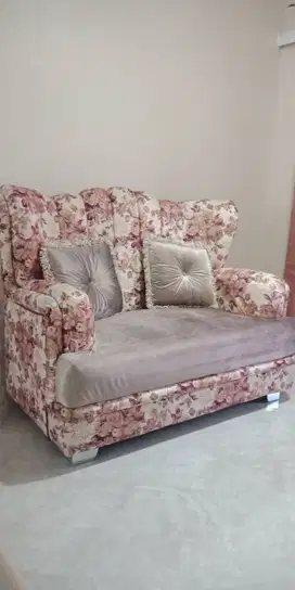 Sofa 2n1 motif bunga