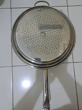 STAINLESS - STEEL STIR FRY