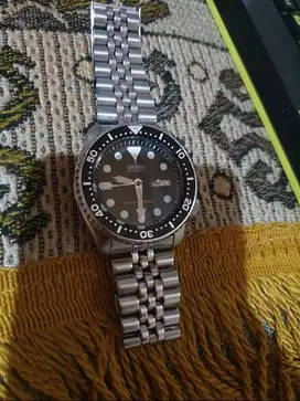 Jam tangan SEIKO Legend James Bond SKX007 Fullset