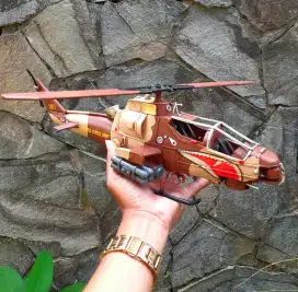Tintoys helycopter bahan logam seiko diecast TV omega vintage jadul