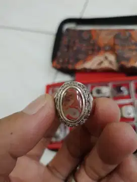 Batu motif angka 3 bulan bacan