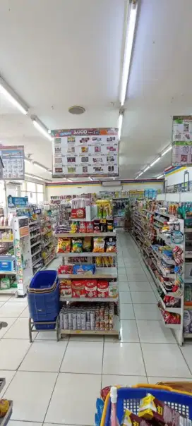 Borongan Rak minimarket bekas indomart