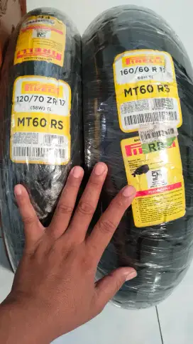 Ban Pirelli MT 60 RS size 160/60/17 & 120/70/17