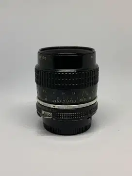 (Jual murah) lensa manual nikon nikkor micro 55mm f/2.8 (second)