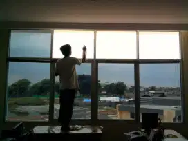 Kaca film gedung