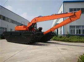 Amphibious Excavator Long Arm