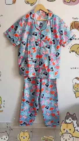 Piyama jumbo motif cat