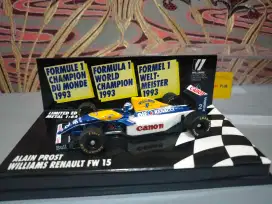 1/64 miniature Officially Renault Alain Prost Williams Renault FW 15