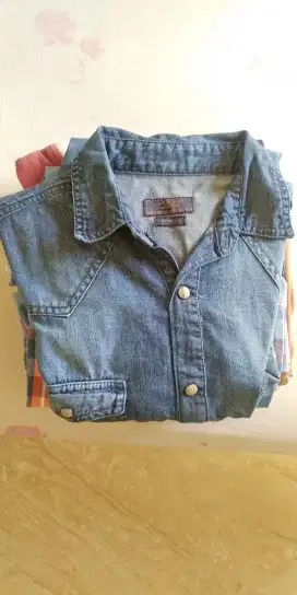 Borongan 7 kemeja jeans kaos flanel zara man banana republic distro