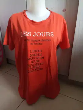 Kaos2 wanita import preloved original sz M-XL