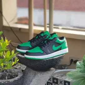 Nike Air Jordan 1 Low Lucky Green Original