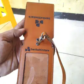 Holder card kulit