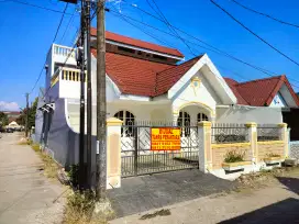 Dijual rumah lebar 10 meter, dua lantai di Bumi Palangga Mas 1, Gowa