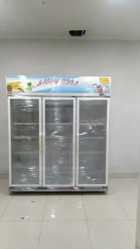 SHOWCASE CHILLER 3 PINTU