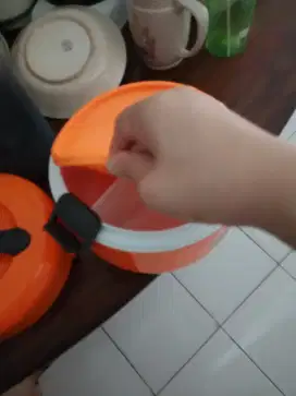 Wadah makanan bisa untuk lauk dan berkuah bisa tahan panas 6jam