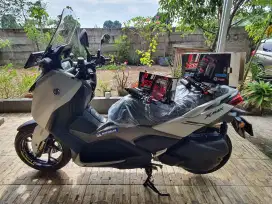 All New X Max Connected Tech Max 2023