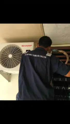 PUTRY AC,BONGKAR PASANG AC,servis ac,service ac,cuci ac,isi freon dll.