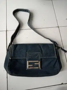 Tas bahan Levis