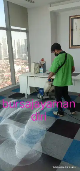 Jasa'cuci karpet kantor kursi kantor dan lain lain