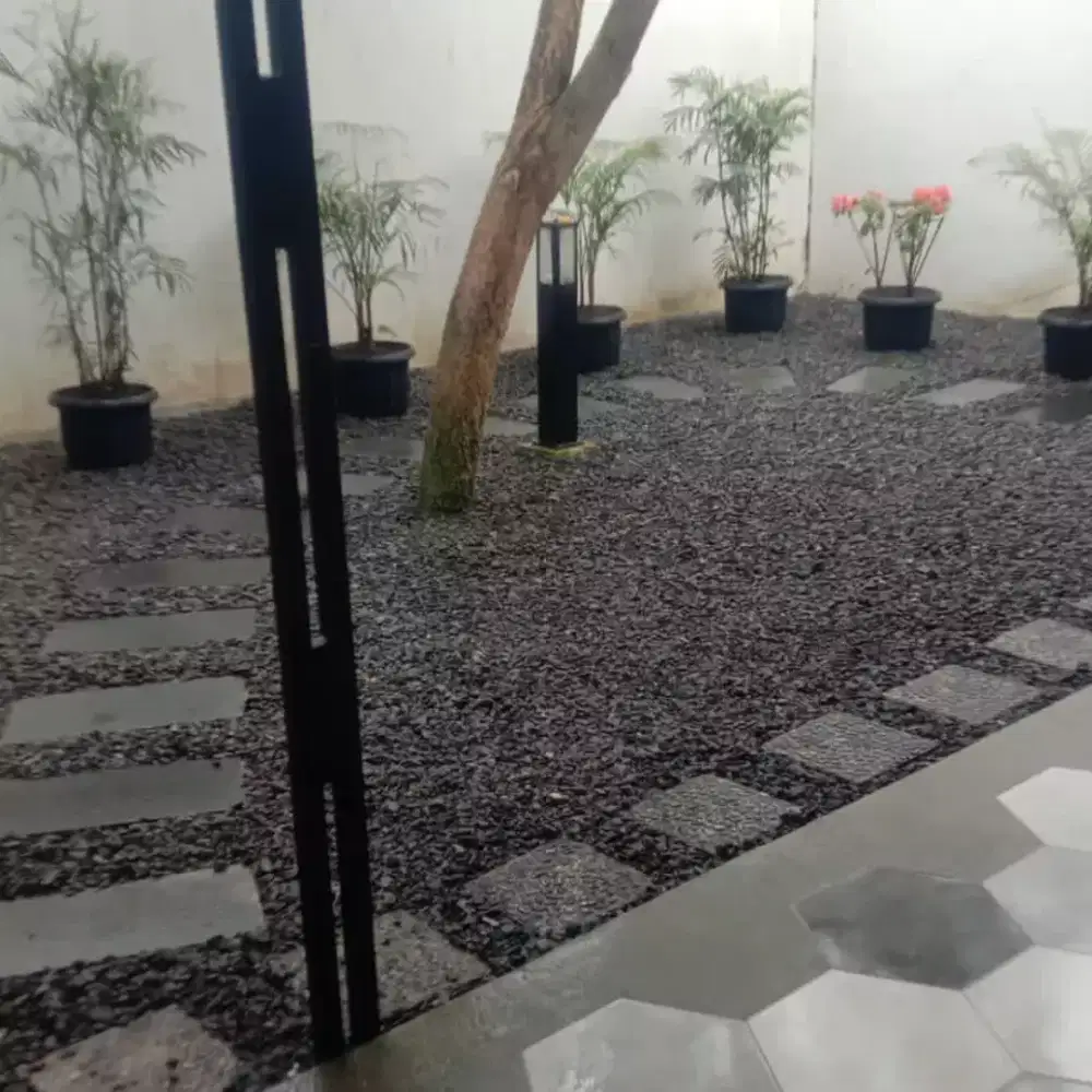 Jasa pembuatan taman hias