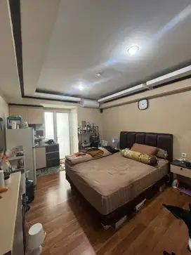 Dijual Apartemen Green Park View Tower F studio full furnish bagus