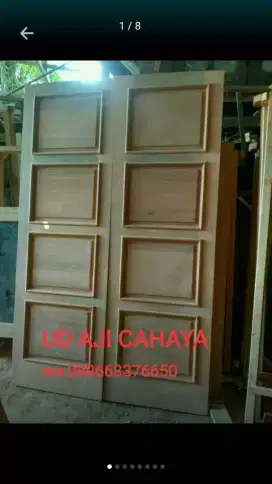 kusen pintu dua + daun pintu kamper bahan kayu bekas murah