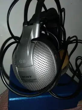 SONY tereo headphones