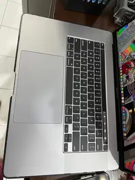 Macbook pro 16 inch ibox