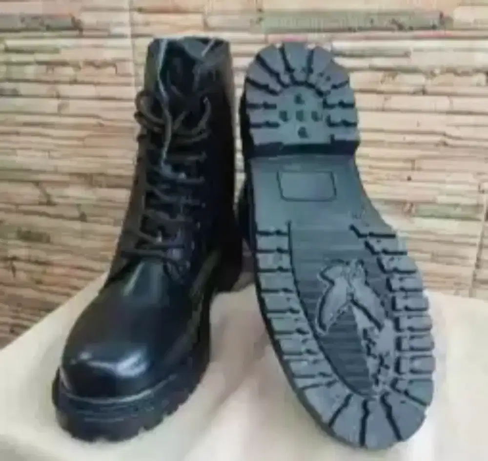 Sepatu PDL Garuda