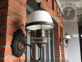 LAMPU HIAS DINDING ANTIK BAHAN KUNINGAN