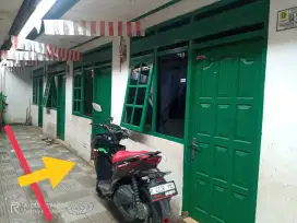 Rumah Kontrakan 4 Pintu  Di Cibinong