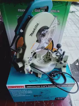 (rumah teknik jogja)mesin mitter saw 10 inch makita