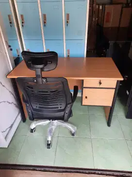 Paket meja+kursi baru