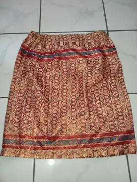 Rok pendek songket