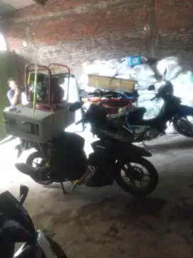 Menerima barang bekas kantor pabrik dan lain2