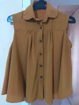 Atasan Wanita atau Dalaman Jas/Blezer size S-M