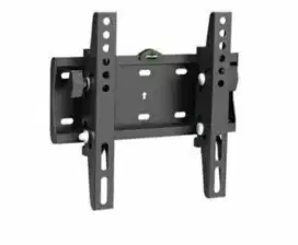Pemasangan bracket tv