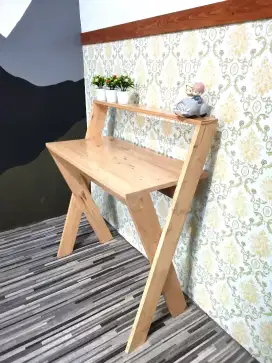 Meja unik termurah