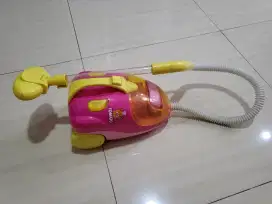 Vacuum cleaner tomato, mainan anak